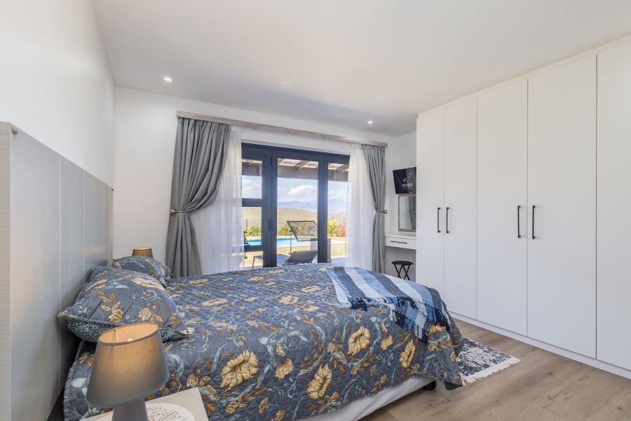 4 Bedroom Property for Sale in Baron View Western Cape